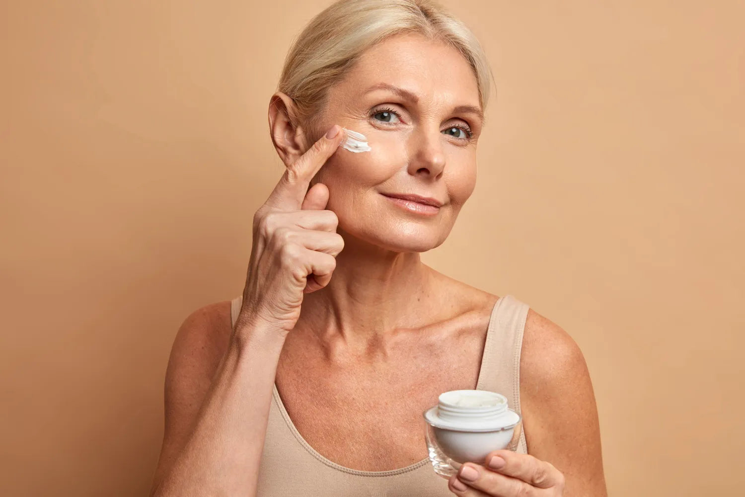 Skincare for mature skin – which products to choose after the age of 40?